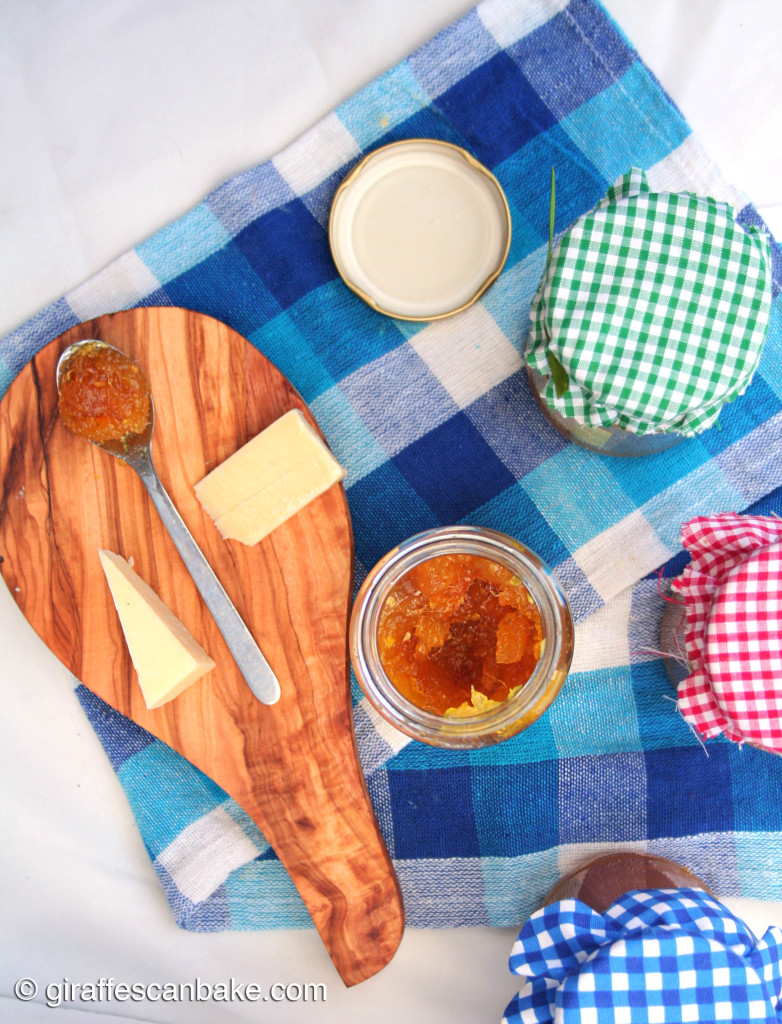 Spicy Mango Jam by Giraffes Can Bake - easy, delicious homemade jam with sweet mangoes and spicy serrano peppers. Great for spreading, baking and gift giving